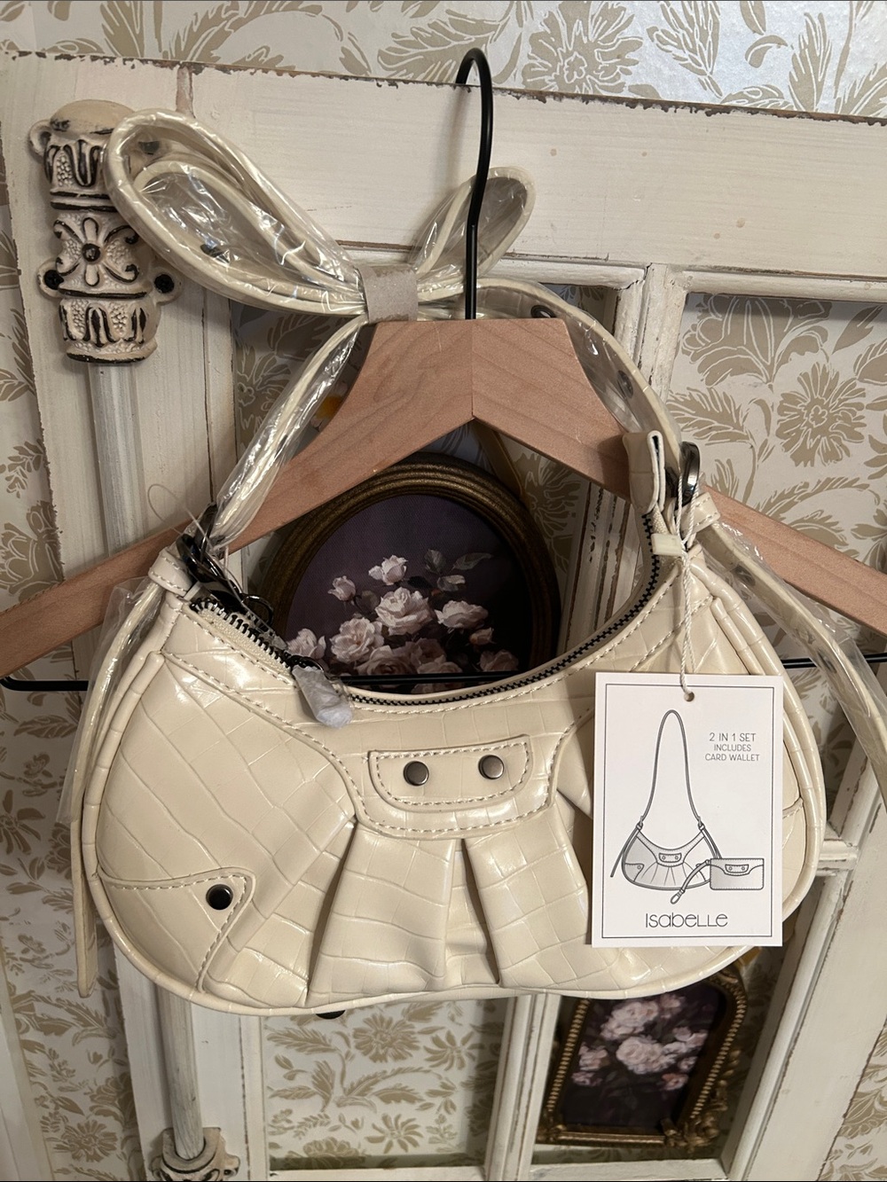 NWOT cream purse